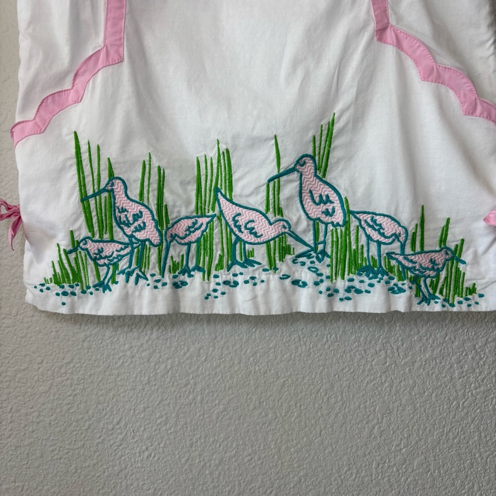LILLY PULITZER Girls Size 8 Shift Dress White Embroidered Birds Beach Coastal - Picture 4 of 12